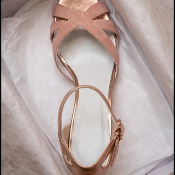 Danariah | Women&