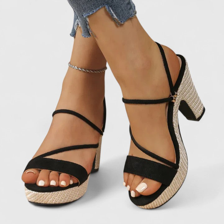 Lorienna | Women&