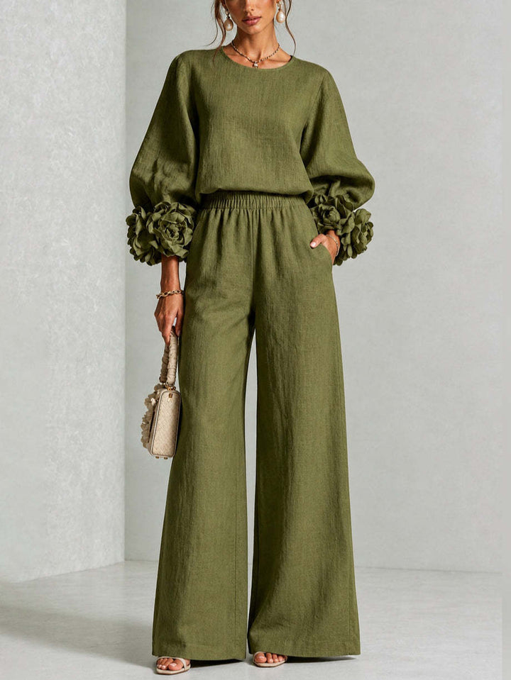 Marlies | Elegant Floral Cuff Two-Piece Set