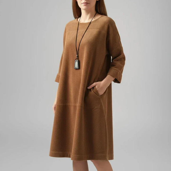Amy™ | Relaxed Corduroy Midi Dress