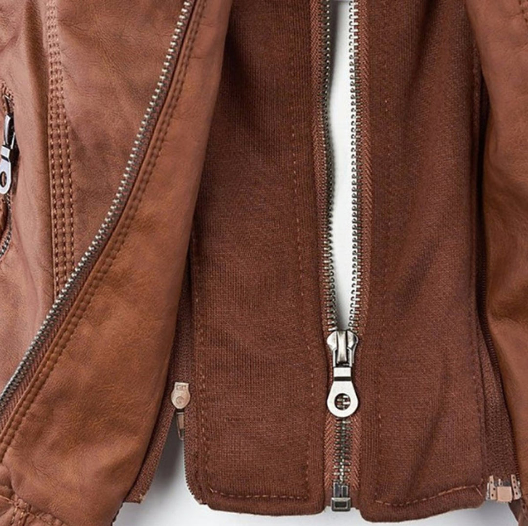 Victoria | Women&